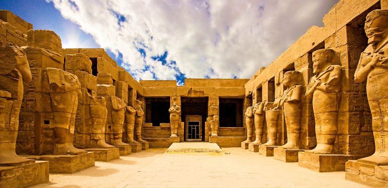 Two-Day Private Tour to Luxor and Abu Simbel Departing From Hurghada
